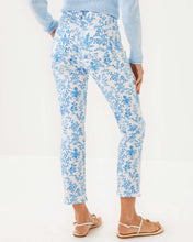 Load image into Gallery viewer, 27" Annet High Rise Crop Flare Jean - Resort White Tall Tales