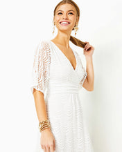 Load image into Gallery viewer, Parigi Lace Maxi Dress - Resort White Scalloped Shell Lace