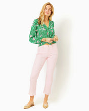 Load image into Gallery viewer, 27" Annet High Rise Crop Flare Pant - Misty Pink