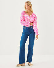 Load image into Gallery viewer, 33" Aniston High Rise Straight Leg Jean - Medium Wash