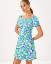 Load image into Gallery viewer, The Short Sleeved Lilly Shift Dress - Sunwashed Blue Plumes In Bloom
