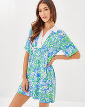 Load image into Gallery viewer, UPF 50+ Alden Dress - Sunwashed Blue Plumes In Bloom