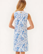 Load image into Gallery viewer, Anabelle Stretch Shift Dress - Resort White Barefoot Beachcombers