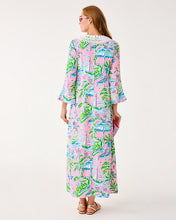 Load image into Gallery viewer, Ocleppo V-Neck Maxi Caftan - Conch Shell Pink Oversized Sunny Dee