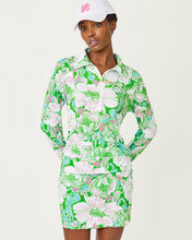 Load image into Gallery viewer, UPF 50+ Eleni Pullover - Putting Green Poppyland