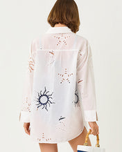 Load image into Gallery viewer, Kwitney Long Sleeve Cotton Cover-Up - Resort White Down The Shore Eyelet
