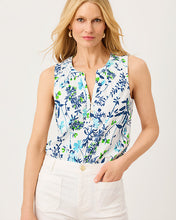 Load image into Gallery viewer, Essie Knit Top - Resort White Sea Blooms