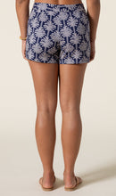 Load image into Gallery viewer, Palm Reader Nola Short