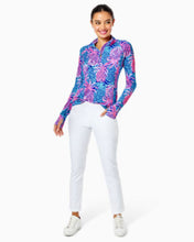 Load image into Gallery viewer, UPF 50+ Luxletic 28" Corso Pant - Resort White