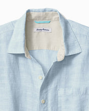 Load image into Gallery viewer, M's Ventana Plaid Linen Shirt - Light Sky