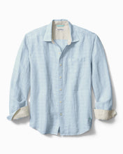 Load image into Gallery viewer, M's Ventana Plaid Linen Shirt - Light Sky