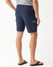 Load image into Gallery viewer, M's Cayman Isles IslandZone® 10-Inch Cargo Shorts - Ocean Deep