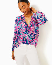 Load image into Gallery viewer, Elsa Silk Top - Multi Flitting About
