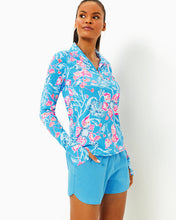 Load image into Gallery viewer, UPF 50+ Luxletic 4&quot; Backcourt Short - Lunar Blue
