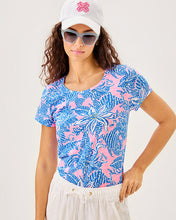 Load image into Gallery viewer, Etta Scoop Neck Top - Conch Shell Pink Up Scale
