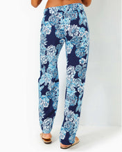 Load image into Gallery viewer, 32&quot; Bal Harbour Palazzo Pant - Low Tide Navy Bouquet All Day Engineered Pant
