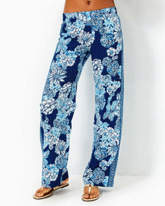 32" Bal Harbour Palazzo Pant - Low Tide Navy Bouquet All Day Engineered Pant