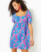 Load image into Gallery viewer, Delaney Short Sleeve Dress - Cumulus Blue Orchid Oasis
