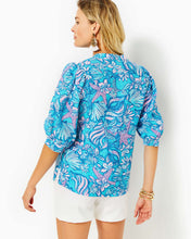 Load image into Gallery viewer, Mialeigh Elbow Sleeve Top - Amalfi Blue Sound the Sirens
