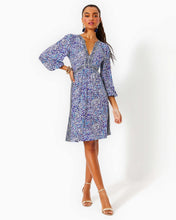 Load image into Gallery viewer, Wexlee 3/4 Sleeve Dress - Resort White Twisted Up Engineered Knit Dress
