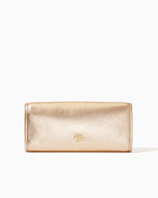 Load image into Gallery viewer, Benton Leather Clutch - Gold Metallic
