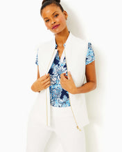 Load image into Gallery viewer, Luxletic Kimberline Hybrid Vest - Resort White
