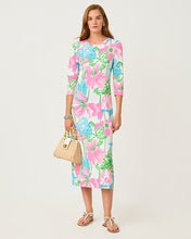 Load image into Gallery viewer, UPF 50+ Deena Dress - Resort White Oversized Viney Liney
