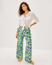 Load image into Gallery viewer, 31&quot; Daylen Linen Palazzo Pant - Sapphire Pool Tropical Tango
