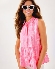Load image into Gallery viewer, Breah Sleeveless Button Down Shirt - Rousseau Pink Cool As Shell Overprint
