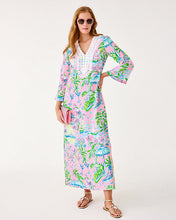 Load image into Gallery viewer, Ocleppo V-Neck Maxi Caftan - Conch Shell Pink Oversized Sunny Dee
