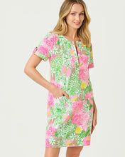 Load image into Gallery viewer, Cameron Popover Dress - Resort White Mum Patch
