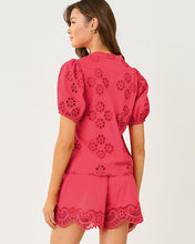 Load image into Gallery viewer, Castine Short Sleeve Top - Paradise Punch Medallion Petals Eyelet
