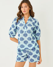 Load image into Gallery viewer, 5" Kilah High Rise Stripe Jacquard Short - Day Dream Blue Seashell Jacquard Yarn Dyed Stripe
