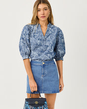 Load image into Gallery viewer, Mialeigh Top - Indigo All Day Chambray Paisley Parade Pigment

