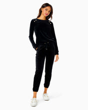 Load image into Gallery viewer, 28&quot; Mallie Velour Pant - Onyx
