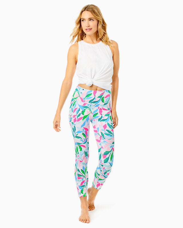 UPF 50+ Luxletic 24 Weekender High Rise Midi Legging - Resort White H –  The Islands - A Lilly Pulitzer Signature Store
